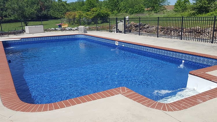 What does my in-ground vinyl liner pool warranty cover?